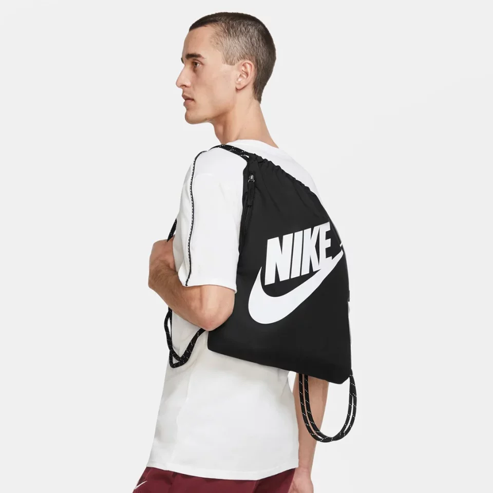Sacola Nike Heritage Drawstring – Preto e Branco