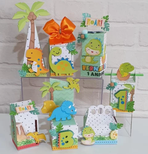 Kit de Decoração de Festa Dinossauros - Arquivos Digitais