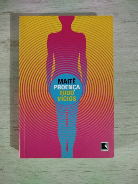 Livro Todo vícios - Maite Proença 1